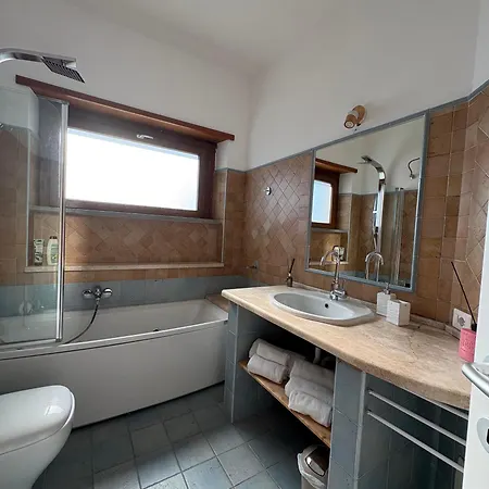 Dimora Alta בית הארחה